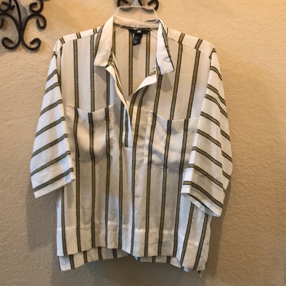 H&M, offwhite base color